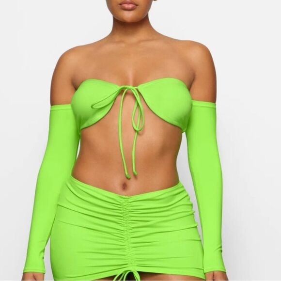 NWT SKIMS Recycled Swim Long Sleeve Bikini Neon Green Swim Top - Picture 1 of 6